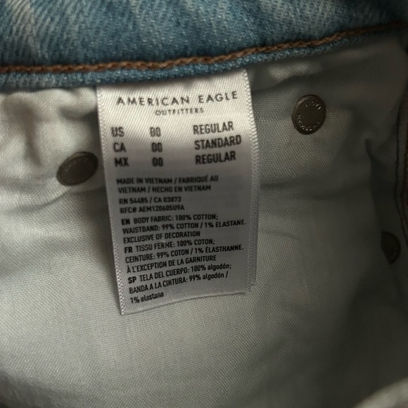 American Eagle highest rise 90's boyfriend jeans - Picture 6 of 11